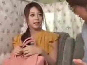 巧みトークで言葉巧みに騙して素人人妻ナンパ→すぐラブホテルへ連れ込み中出し!!