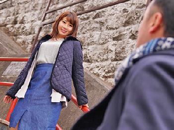 久しぶりに会った人妻になっていた幼なじみと時を忘れて不貞交尾