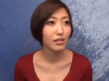 素人男子がプロ痴女・水野朝陽さんの凄い性テクニックを耐えてゴム無し孕ませ射精性交!!