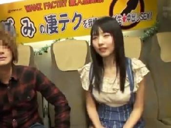 〖つぼみ〗伝説の童顔AV女優つぼみが凄い性テクニックを耐えに参戦→密度の濃いご奉仕に素人男が悶絶アクメ