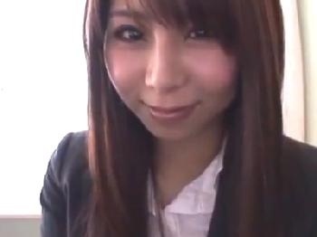 淫靡なランジェリーつけたギャル系女性会社員と昼間っから性行為