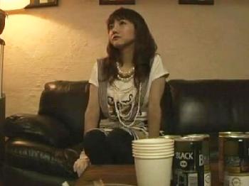 キモヲタに監禁され精神崩壊まで口股間の割れ目も同時に陵辱されるアイドル