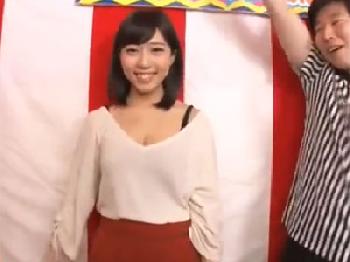 ワイセツエロ企画だと知りつつも乗ってしまい敗北した美女がSEX展開でアクメ顔披露