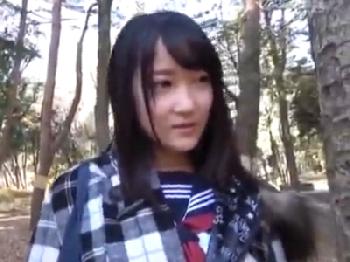 色情狂衣装のレースクイーンが性的欲望が暴走→汚らしいミドルエイジ男性とディープ性交