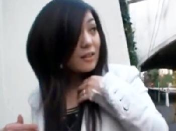 ナンパで捕まえた素人人妻に無許可でスペルマ孕ませ射精