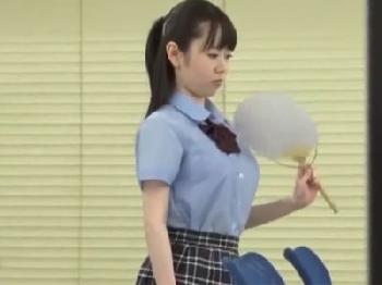 顔立ちは幼いのにしっかり巨乳の美少女女子校生が教師ペニスでアクメ