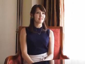 上品だけどエロ顔なとても綺麗な奥さんとホテルで密度の濃い不貞交尾!!