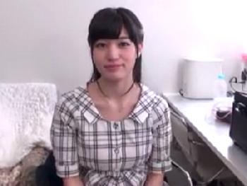 元グラドルたかしょーと情熱的な3P