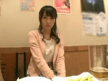 美麗な若妻が悩みながらもAV出演→目隠しアブノーマルSEXで夫ペニスより感じて大絶叫