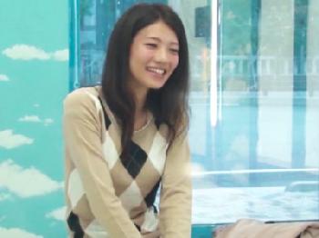 マジックミラー号でスレンダー美女が初対面の男に挿入される