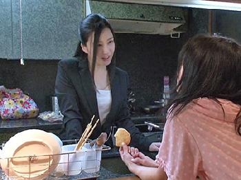 ブラザーコンプレックスの姉が新婚の弟を嫁のちかくで寝取られキン玉空っぽ近親SEX