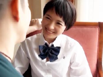 童顔でエロ可愛い制服美少女が高速ピストンに恍惚アクメ!!