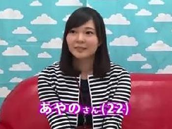 インテリ女性会社員がチェリーボーイを筆おろし