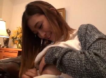 母乳出るほど乳がパンパンな淫猥ギャルとの性行為