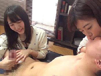 なかよし素人娘2人×6組によるディープキス焦らし手コキ