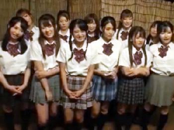 絶対に声を出してはいけないきもだめしで膣射SEXの罰ゲーム