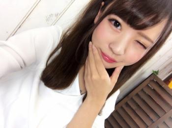 軟派男に持ち帰られてハメ撮り無許可中だしされる受付嬢