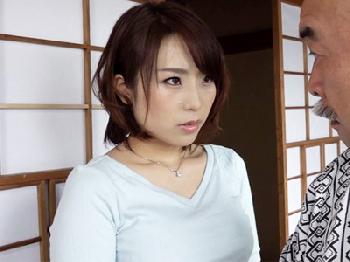 義父の世話をする挿入になり寝取られた巨乳人妻の禁断介護W