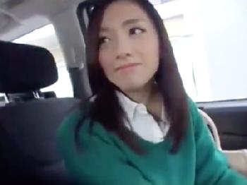 ガード堅そうなのに股はガバガバな若妻をナンパハメ撮り