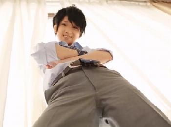 男装したムチッとした官能的な肉体お尻の女子校生が男に跨って猛烈な騎乗位!!