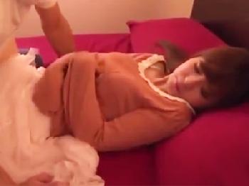 夕日差し込む部屋でキュートお姉さんに中出し官能交尾