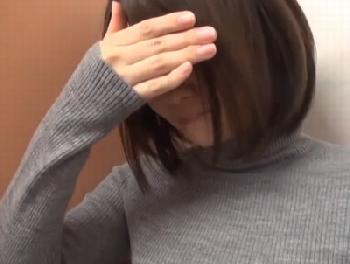 抵抗する素人娘に公衆便所などで尺八ご奉仕してもらうハメ撮り