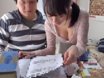 家庭教師が巨乳過ぎて集中できないので性的暴行