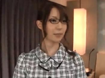 部活帰りの女子校生をマッサージで欲情させて性的暴行する変態整体師