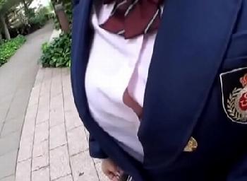 可愛い顔してHカップもある爆乳現役女子校生とハメ撮り膣内射精!!