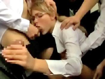 金髪巨乳の外人女性会社員がイエロー共に性的凌辱される胸糞痴漢一部始終