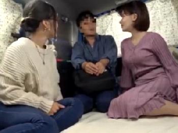 ガチ逆ナンパ!!リアル素人くんとその場で膣射性交する尻軽お姉さん