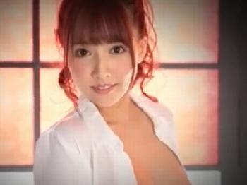 元国民的スーパーアイドルと潮吹き乱交