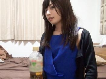 愛らしい彼女が隣のジジイに寝取られた!!変態性技に絶頂アクメし肉奴隷に