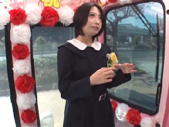 隠れ巨乳の美少女女子校生を卒業後即ナンパして流れのままに挿入成功