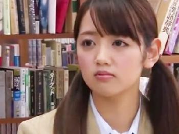 睡眠薬で眠っている生徒を襲って犯す非情な男性教師