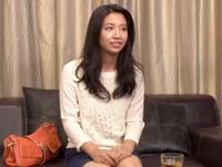 きわどいマッサージで尿失禁するほど感じてしまった若妻にポコチンンドーム非装着で挿入で追い打ちハメ!!