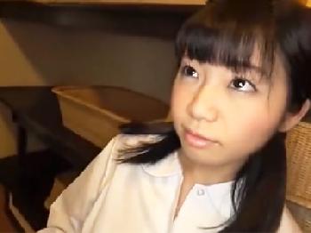 黒髪の童顔娘を温泉旅行に連れ出して犯した個人撮影映像!!