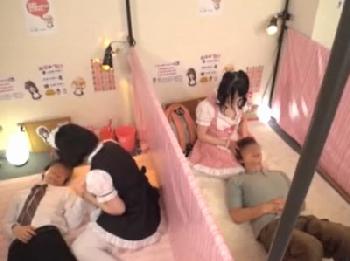 合法サービスのリフレで本番強要→大声出しながら顔面射精サービスW