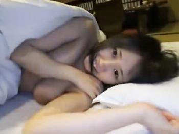 巨乳の援交少女と温泉旅館でハメ性行為し放題!!