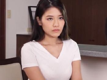 新婚若妻が夫の仕事中に浮気相手を呼び出し自宅で不貞行為