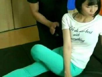 出張ヨガ教師に寝取られたマダムたち→体が火照ってほしくなった所に思う存分挿入寝取られ