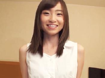 マッサージどうですか？と声をかけてホテルに誘導したパイパン美女と密度の濃いハメ撮り