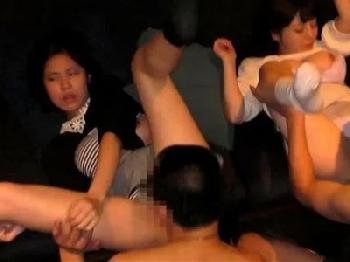 リアル素人の誕生日ヤリパが流出→酒に飲まれて寝ている娘たちを集団輪姦