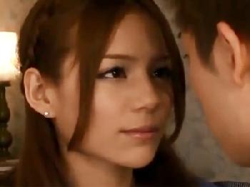 桁外れに顔が整った完璧美女との絡み合うようなSEXで精液タンク尽きる