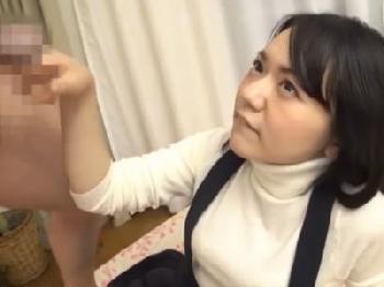 巨根を見せつけられた素人娘→当然中出し展開
