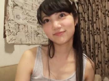 ノーブラ美乳の無防備すぎる年頃の美少女と3Pゴムなし挿入孕ませ射精性交!!