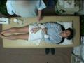 冷酷非道なマッサージ師に女性会社員が言葉たくみに脱がされ挿入される