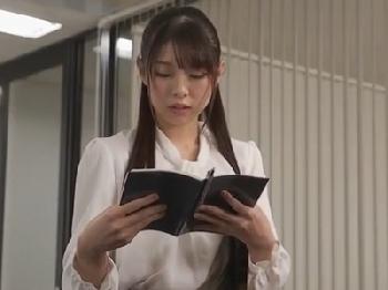 狙われた社長秘書!!清掃員の男が力任せに強制婦女暴行!!