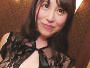 これで人妻？ってくらい綺麗なマダムと密会デートで性行為!!