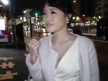 荻窪でナンパした素人人妻を言葉巧みに騙し性行為する!!